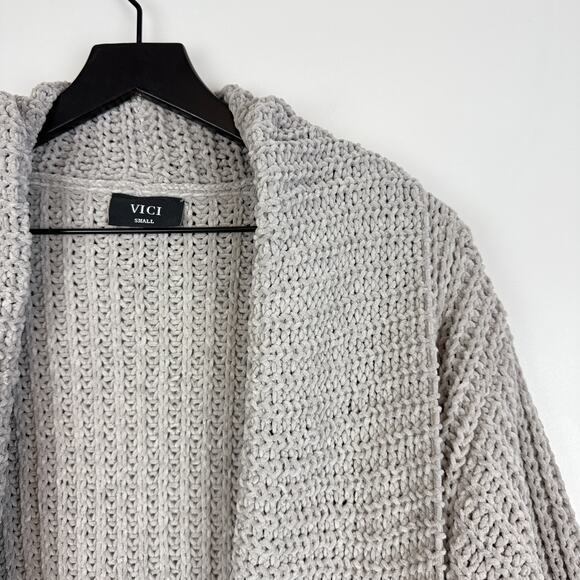 NWOT VICI Thick Chenille Open Cardigan Sweater Gray Soft - Size S - Picture 2 of 8